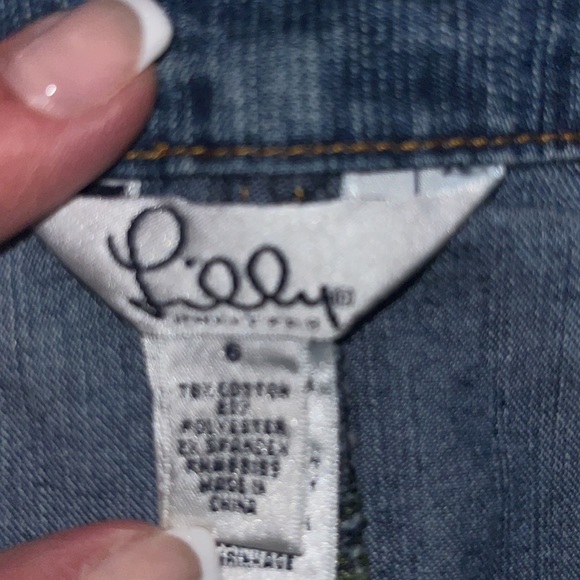 Lily Pulitzer denim skirt with embroidered lobster animal - Picture 5 of 5